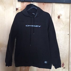 Men’s Oakley black hoodie